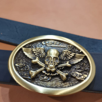 Пряжка для ремня декоративная Череп