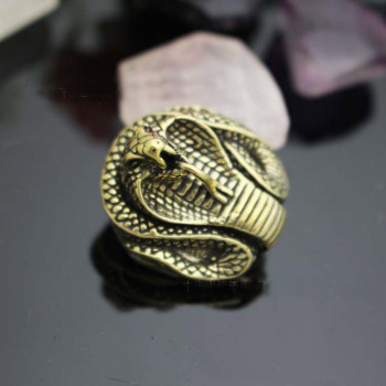 Кончо для кожаных изделий 22 мм Кобра латунь