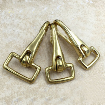 Карабин 14-25 мм литой Латунь