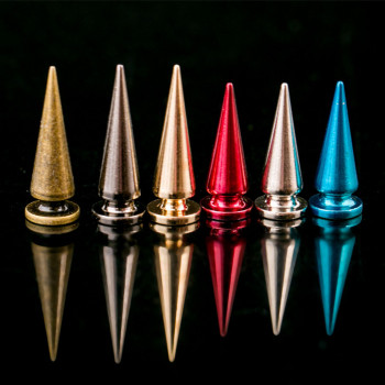 Шипы декоративные конусные длинные