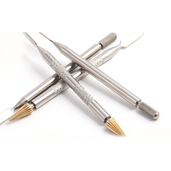 Инструмент двухсторонний для окрашивания уреза кожи и нанесения химии