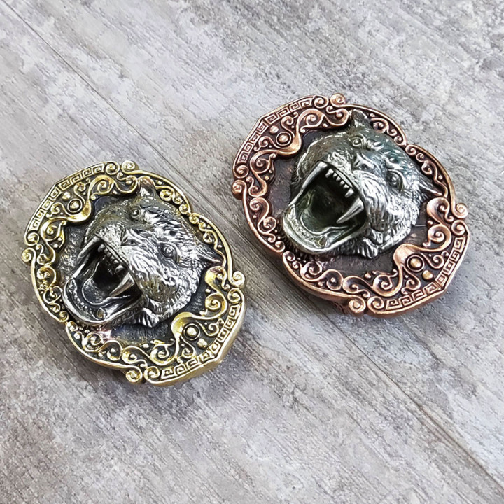 Пряжка 39 мм латунная с шипом Голова Тигра