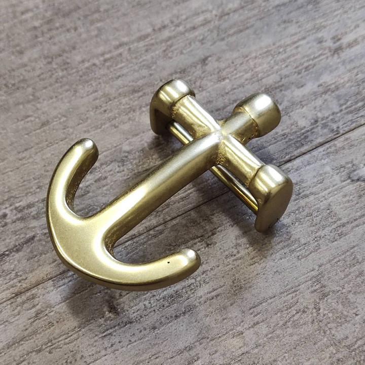 Пряжка 35 мм латунная Якорь L-131