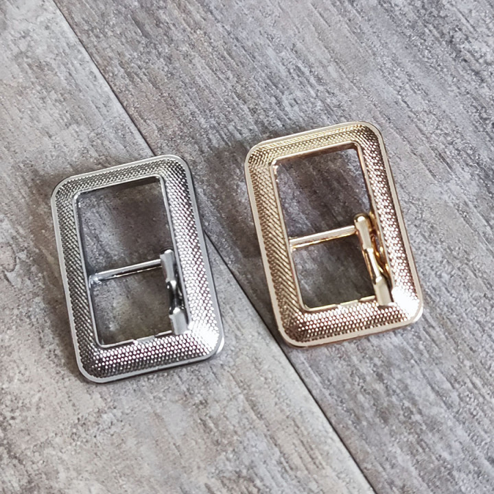 Пряжка 15 мм декоративная Z1957