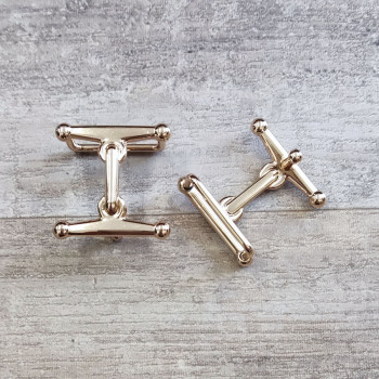 Пряжка 25 мм Н-образная с шипом Z1420