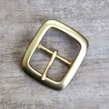 Пряжка 42 мм латунная с перекладиной L-122