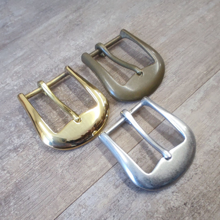 Пряжка 40 мм латунная 40L-025