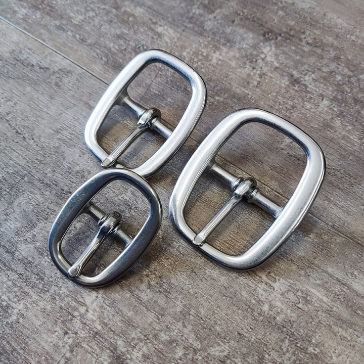 Пряжка 14-34 мм стальная с перекладиной W056