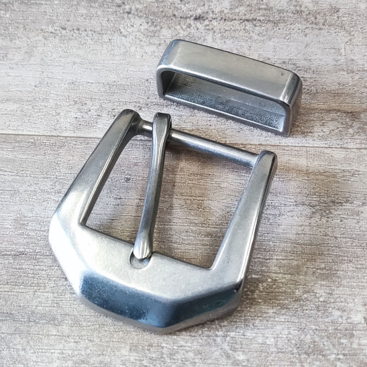 Пряжка 39 мм стальная со шлевкой арт. 39S-428