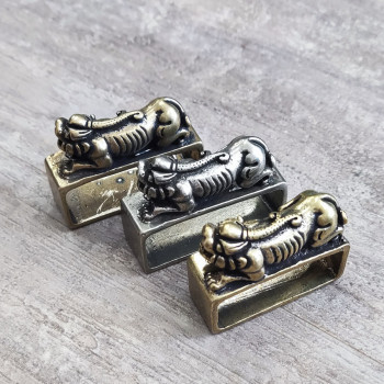 Шлевка для ремня Зверь Латунь