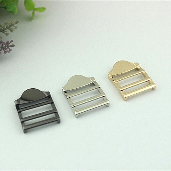 Пряжка-регулятор трехщелевая 24 мм арт. 4424