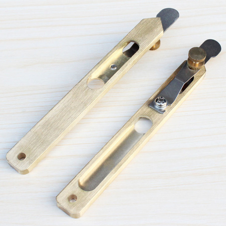 Нож для нарезки полос из кожи