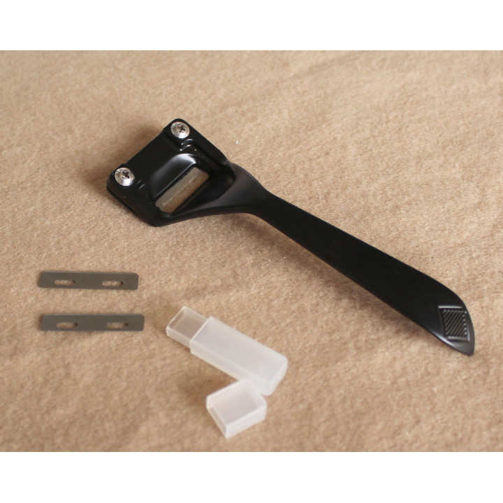 Резак (рубанок) для срезания кромки кожи 