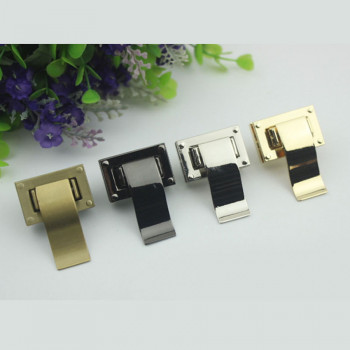 Застежка для сумки с язычком