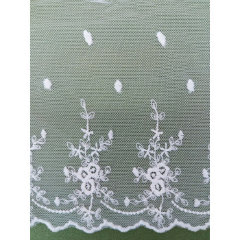 Кружево на сетке Цветы малые 15 см