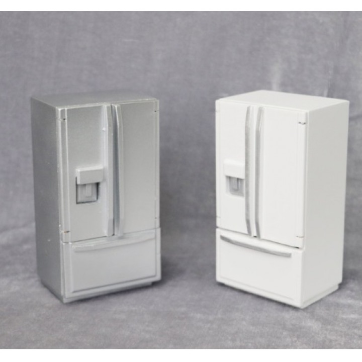 Холодильник для кукольной кухни двухстворчатый с морозильной камерой