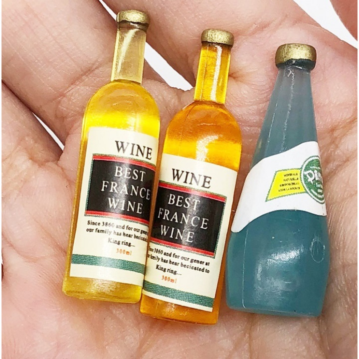 Бутылочки c напитками для кукол 3 шт.