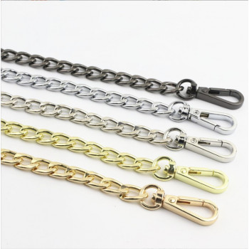 Цепь галантерейная с карабином 120 см / 9 мм