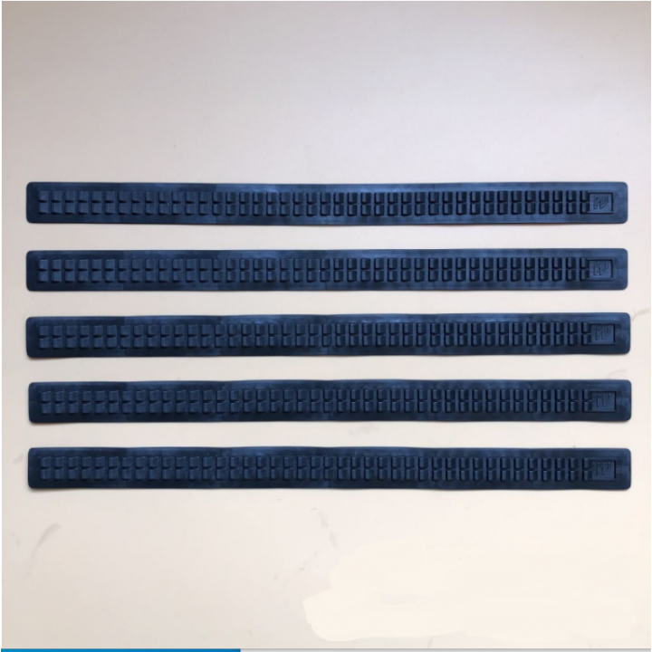 Тракторная зубчатая полоса гребенка для зажимных пряжек