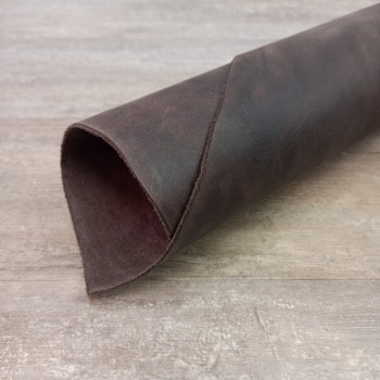 Кожа Крейзи Хорс Твинкл 1,3-1,5 мм Горький шоколад