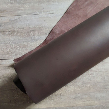 Кожа Краст Босс 2,1-2,5 мм Коричневый