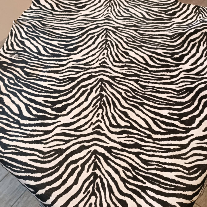 Кожа с ворсом 1,2-1,4 мм Зебра 2
