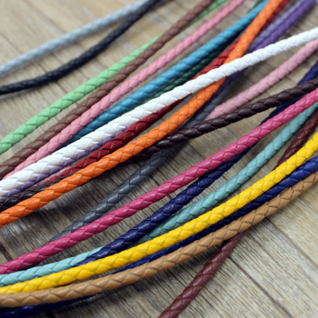 Шнур кожаный круглого сечения 3,5 мм плетеный