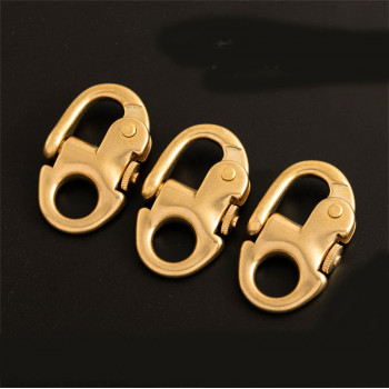 Карабин 12 мм латунь с пружинкой 