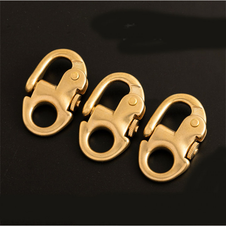 Карабин 12 мм латунь с пружинкой 