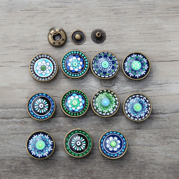 Кнопки пробивные фигурные 18 мм Узоры Круглые
