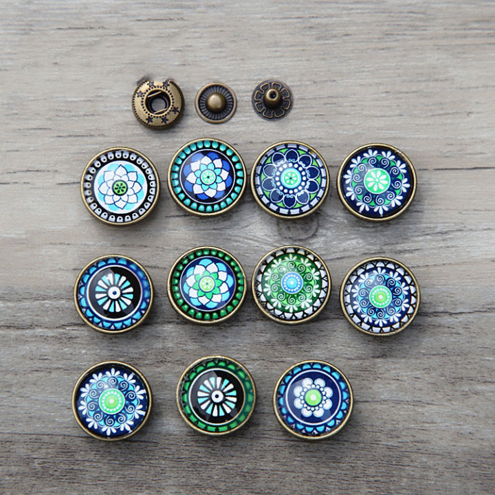 Кнопки пробивные фигурные 18 мм Узоры Круглые
