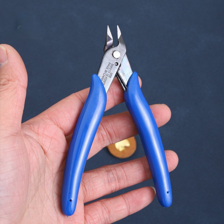 Кусачки угловые (бокорезы) 