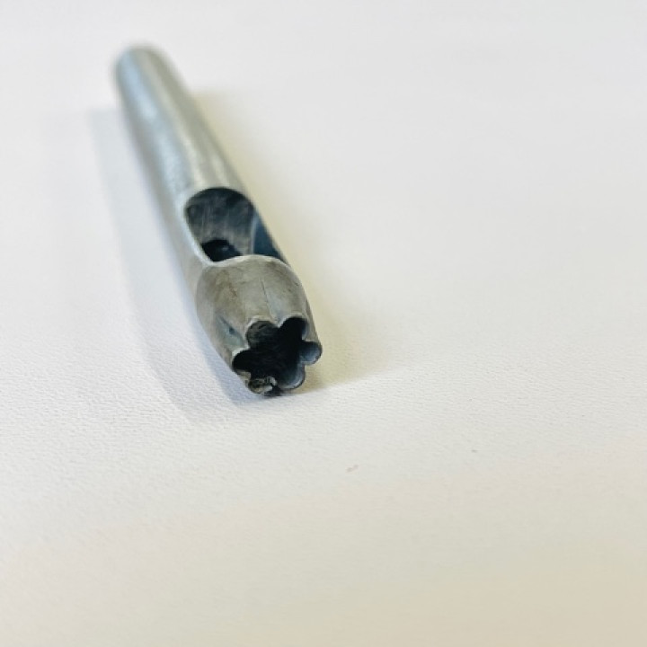 Пробойник фигурный Цветок шестилистник 