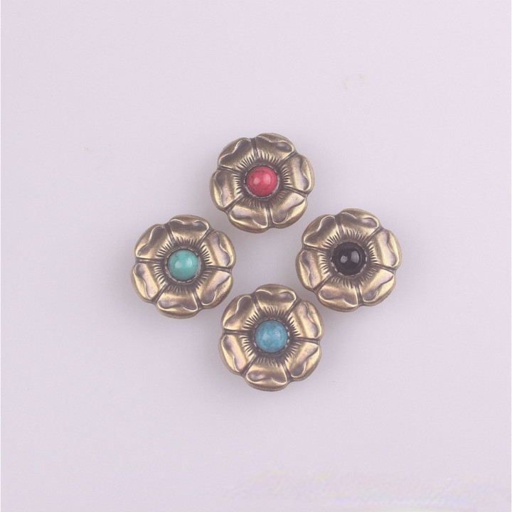 Кончо для кожаных изделий 27 мм Шестилистник с декоративными вставками